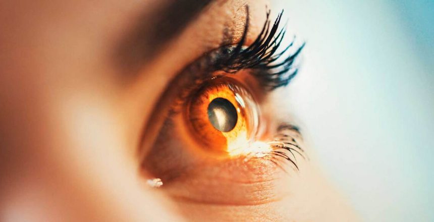 A córnea do seu olho pode estar danificada, como saber?