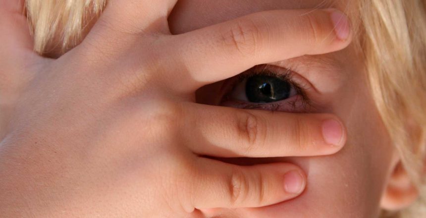 Como a Ceratite afeta a visão das crianças